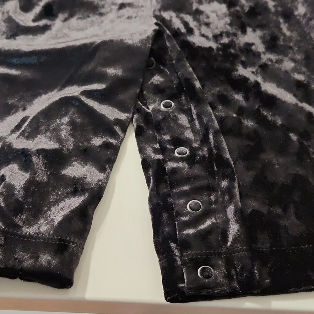 2T Cat & Jack velour jumpsuit